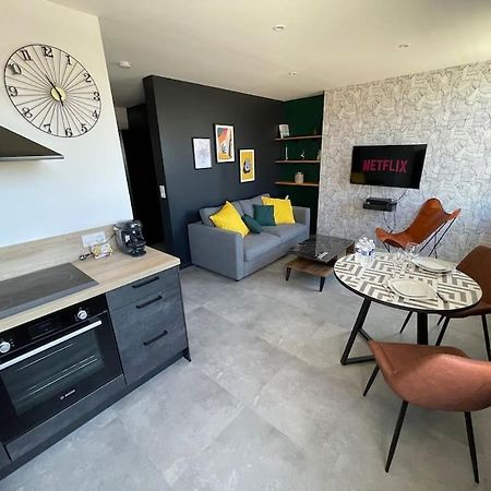 Zosca - Sils Apartment Caen Ngoại thất bức ảnh